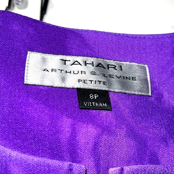 EUC Tahari Arthur Levine size Petite 8 Royal Purple Skirt with jacket - Picture 5 of 5
